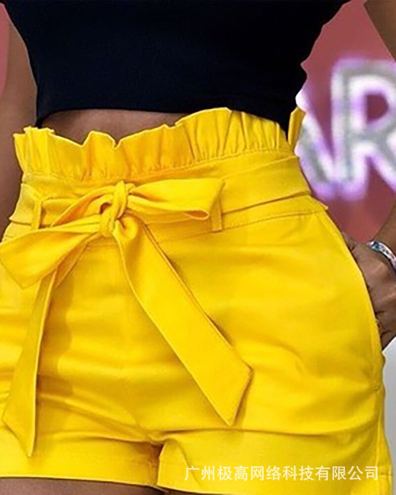 High Waist Short Pants With Belt .