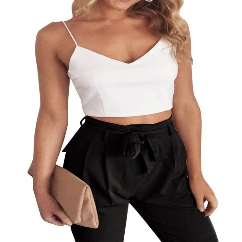 Two-pieces camisole casual set.