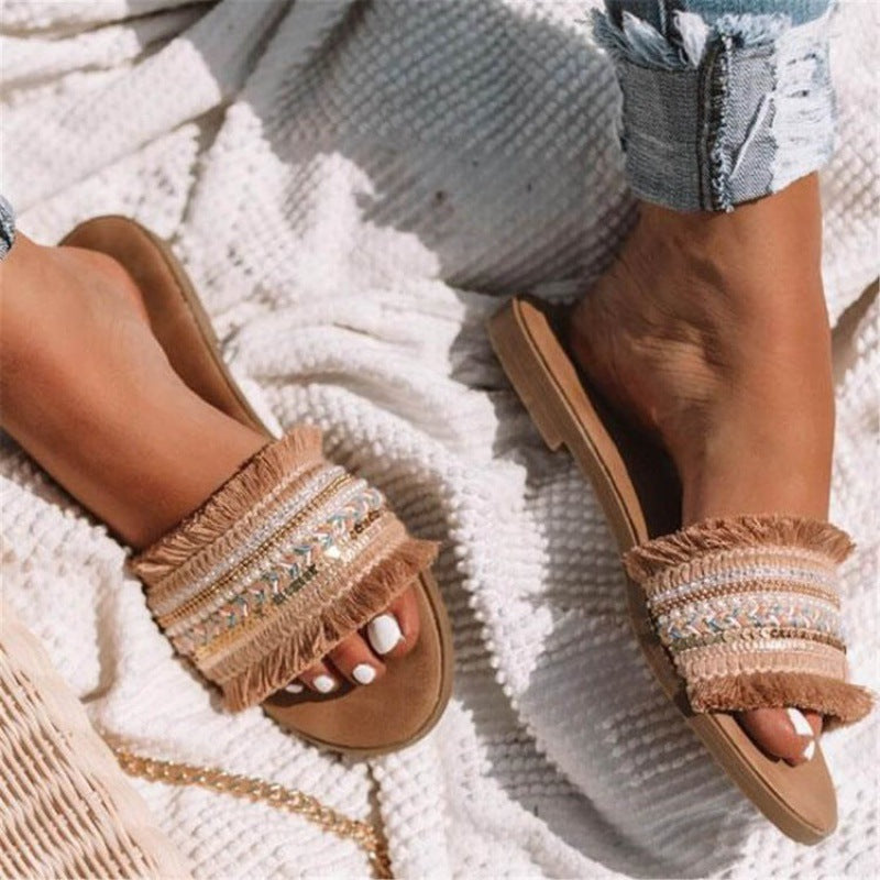Women's Outerwear flat sandals .