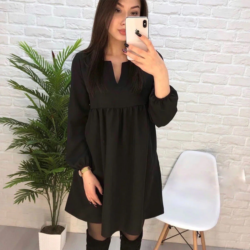 Long Sleeve V-neck Solid Color Shirt .